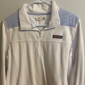 Vineyard Vines Popover
